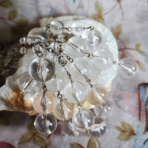 J. Crew Water Bubbles Clear Round Cascading Graduated Lucite Beaded Necklace - Picture 11 of 14